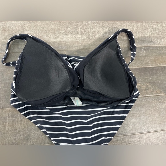 NWOT Sea Level Cross Front Striped One Piece - Picture 7 of 14